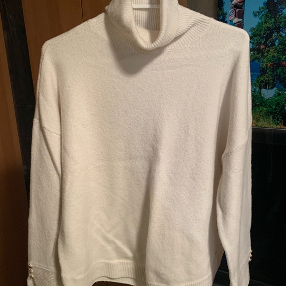 Michael Kors Sweaters - Michael Kors Classic White Cowl Neck Sweater